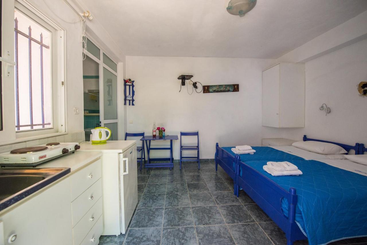 Villa Spyridoula Studios On The Beach Sidárion Extérieur photo